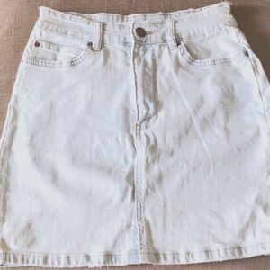 New Billabong Mini Skirt, Size 26 Light Wash Blue Jean Denim Distressed, Zipper